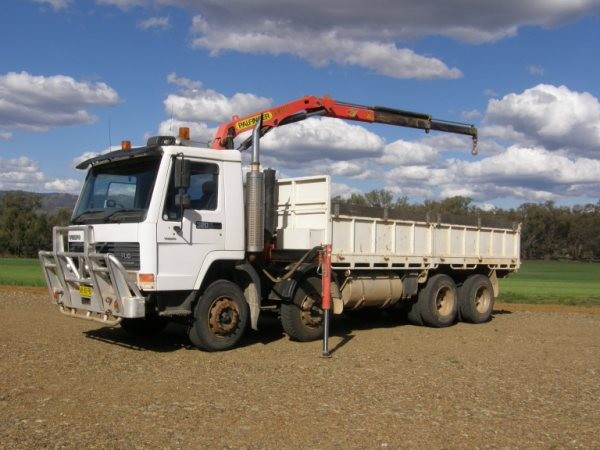 Tipper Truck & Crane Hire Tamworth Pic 1