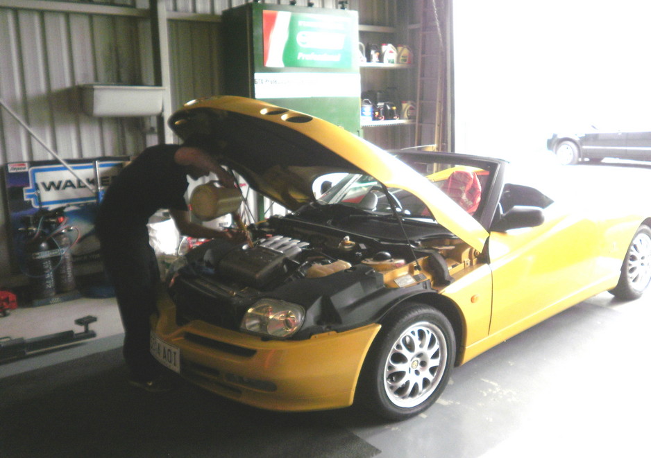 Premier Auto Repairs & Service Pic 1