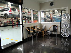 Saab Service Melbourne Pic 5 - Saab Service Workshop