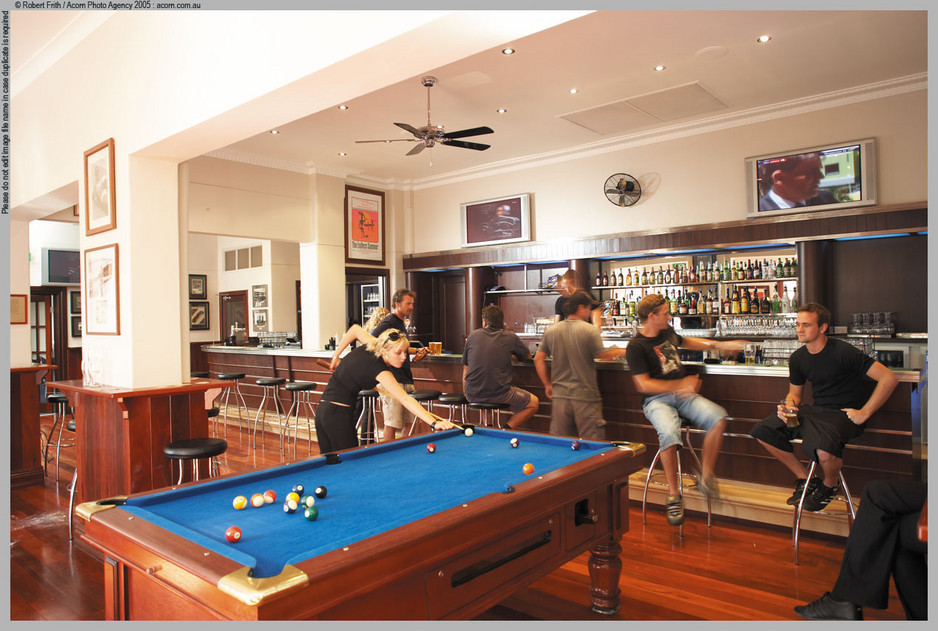 Caves House Hotel Yallingup Pic 1 - caves house long bar