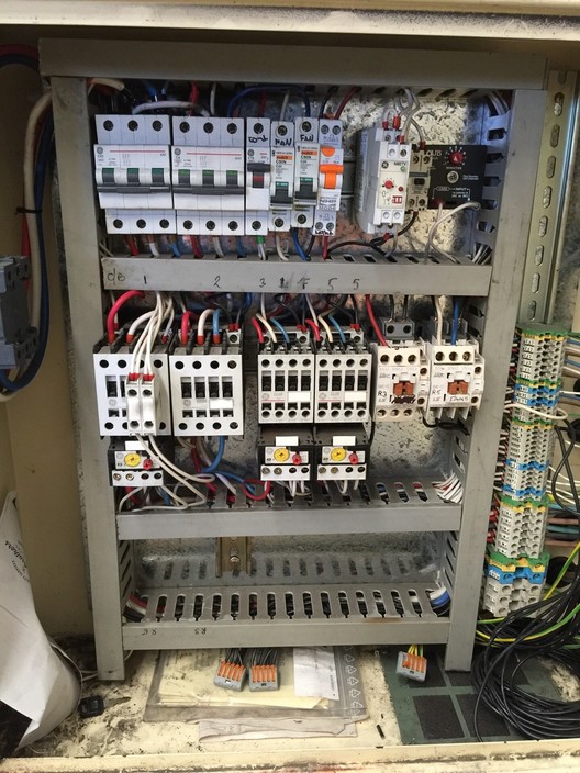 Russ Brothers Electrical Pic 2