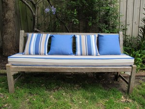 The Soft Hub Pic 3 - Outdoor soft furnishings