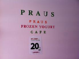 Praus Frozen Yogurt Cafe, Eastwood Pic 2