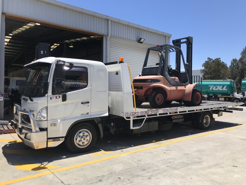 Brisbane Exclusive Repossession Towing Services Pic 1