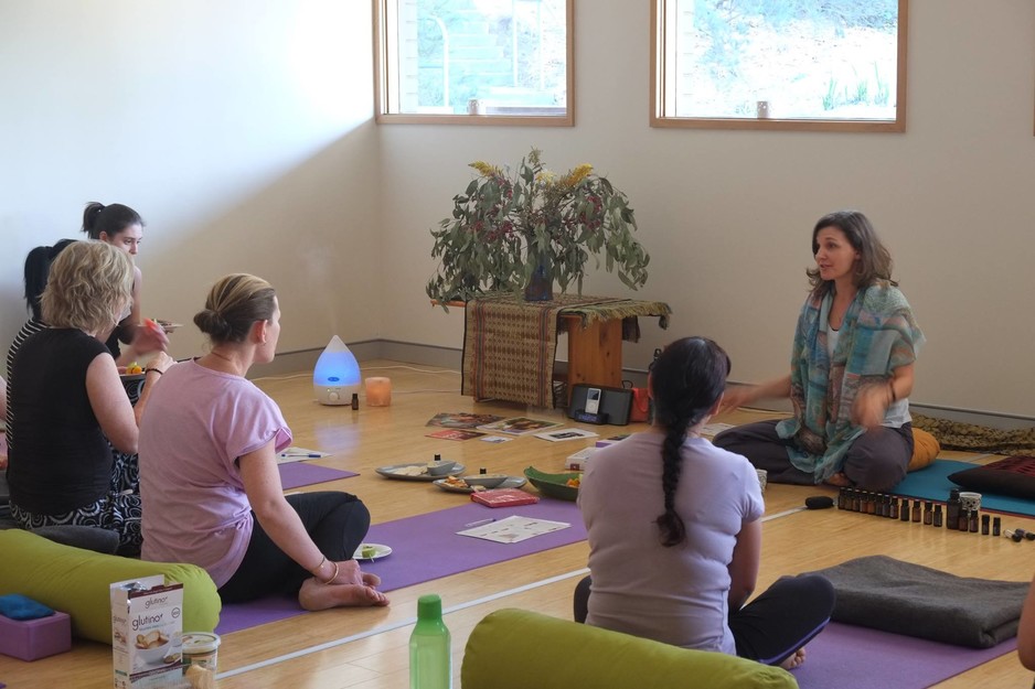 Olga Dossa Pic 1 - Yoga and essential oils workshop in Canberra