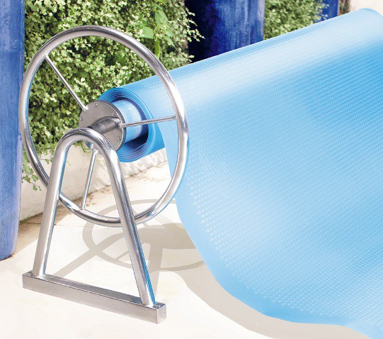 Sancell Pic 1 - Sancell Pool Cover and Stainless Steel Roller