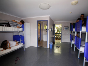 Airlie Beach Yha Pic 5 - Multishare Room