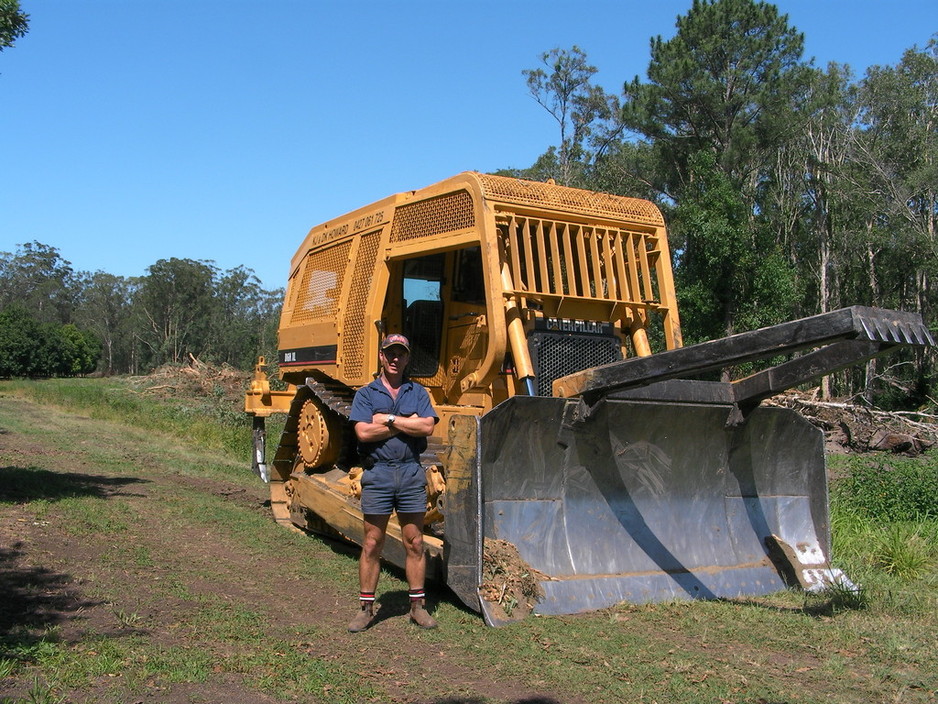 Darren Howard Dozer Hire Pic 1 - CAT D6HXL equipped with rake tree spear and scrub canopy and cutter bar 262 ton