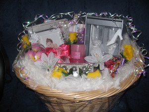 Affordable Theme Baskets Pic 3 - wedding basket