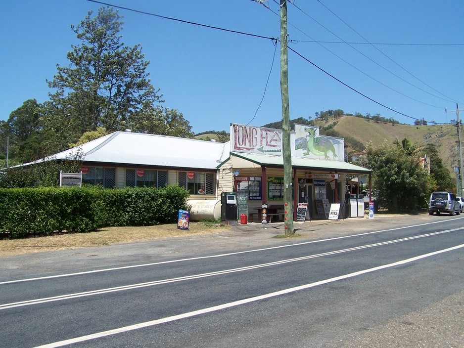 Long Flat General Store Pic 1 - With a 50s milkbar style cafe