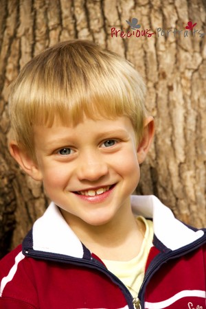 Precious Portraits Pic 3 - Child in natural light