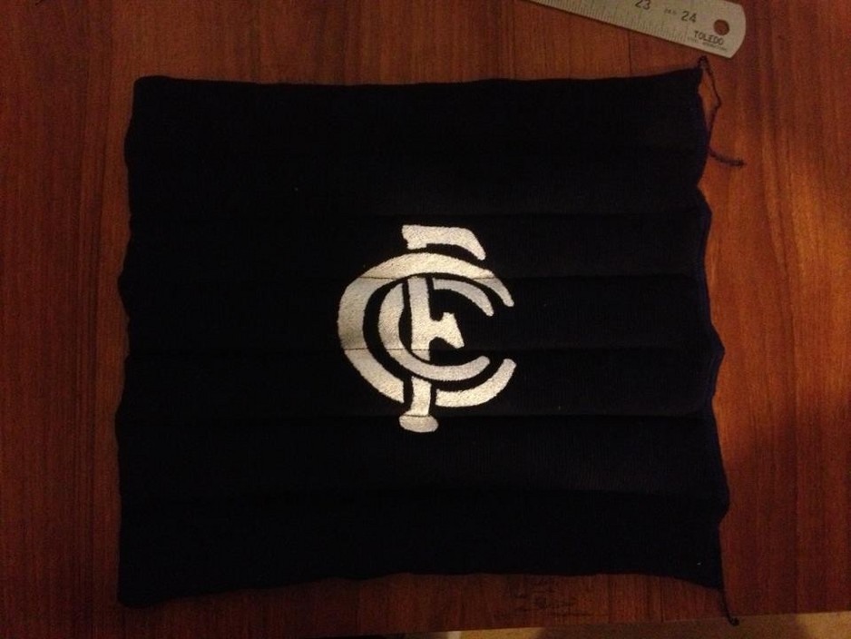 HMK NEEDLE AND THREAD in Gladstone Park, Melbourne, VIC, Mobility Aids