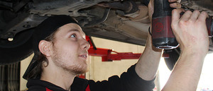 Razs & Sons Tyre And Autocare Pic 3 - razz sons car service