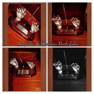 Crystal Keepsakes - Brisbane North Pic 3 - Pen Holder Freestanding Casts