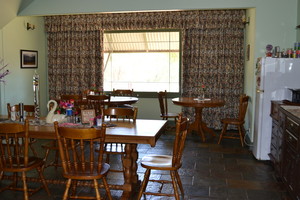 Swann Lodge B&B Pic 5 - The Large Dining room can cater for up to 25 people This room you will enjoy your breakfast Computer with free wifi available to catch up on friends or business