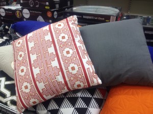 Aldi Pic 2 - Cheap cushions