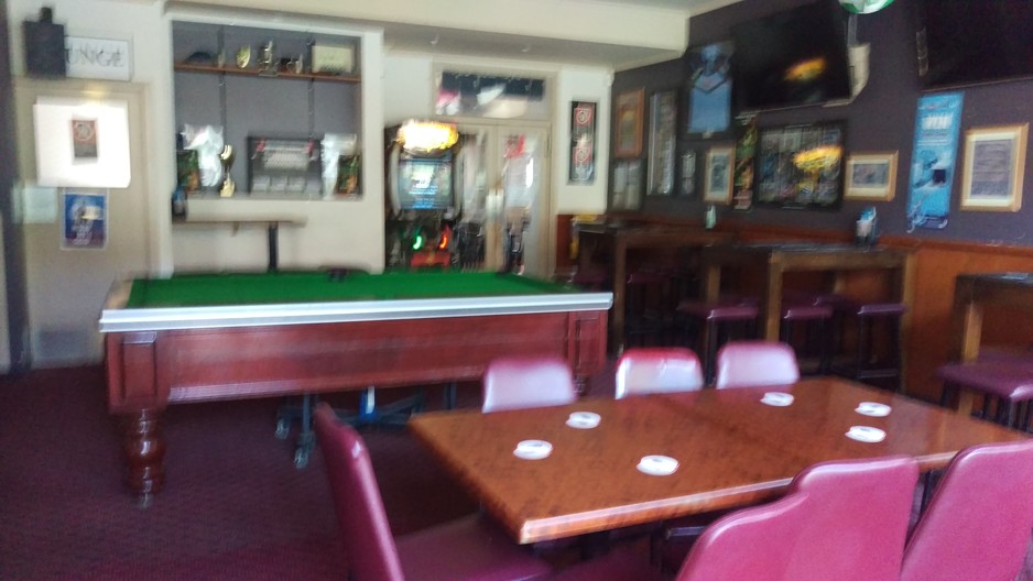 The Bennett Hotel Pic 1 - Sports Bar