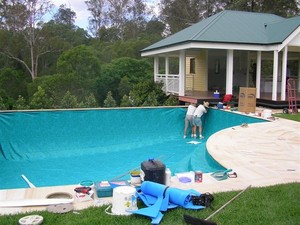 Western Suburbs Swimming Pool Services Pic 3 - Adding a Vinyl Liner