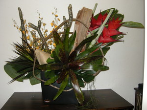 Buds & Bowers Pic 4 - tropical arrangement in black container