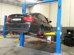 Josan Motors Pic 3 - FIRST BMW IN WORKSHOP FOR BRAKE PADS