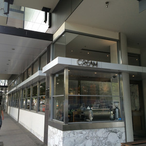 Cream Cafe And Bar Pic 3 - Easy to find entrance