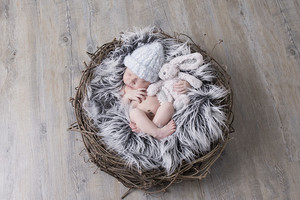 Bee Cherished Pic 4 - Gorgeous Newborn Baby Boy with Bee Cherished Photography on Brisbanes Northside Newborn Studio