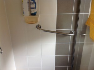 Ricky's Handy Help Pic 5 - Installation of grab rail in shower