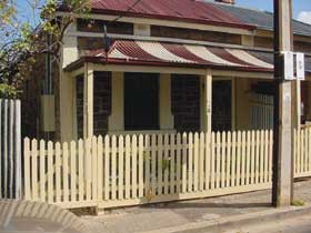 Harriett's Cottage Accommodation Pic 1 - Harriets Cottage Accomodation Adelaide South Australia