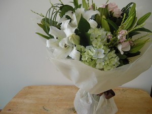 Sugar Bee Flowers Pic 3 - Mixed bouquet