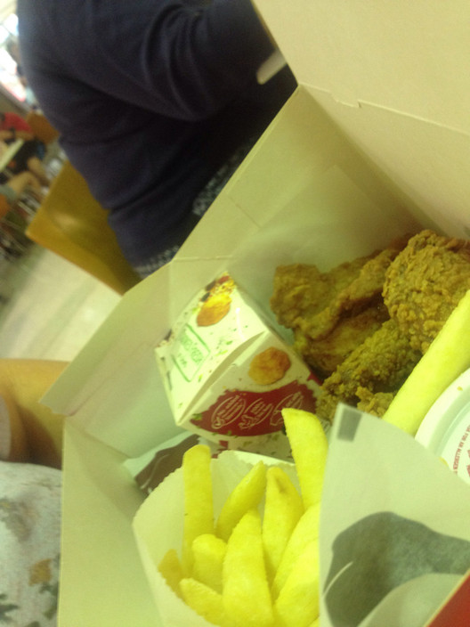 KFC Pic 2 - Tasty boxful of chicken