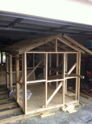 Ben Grigg Carpentry Pic 5 - Kids cubby house Built in kits form to be easilly assembled onsite