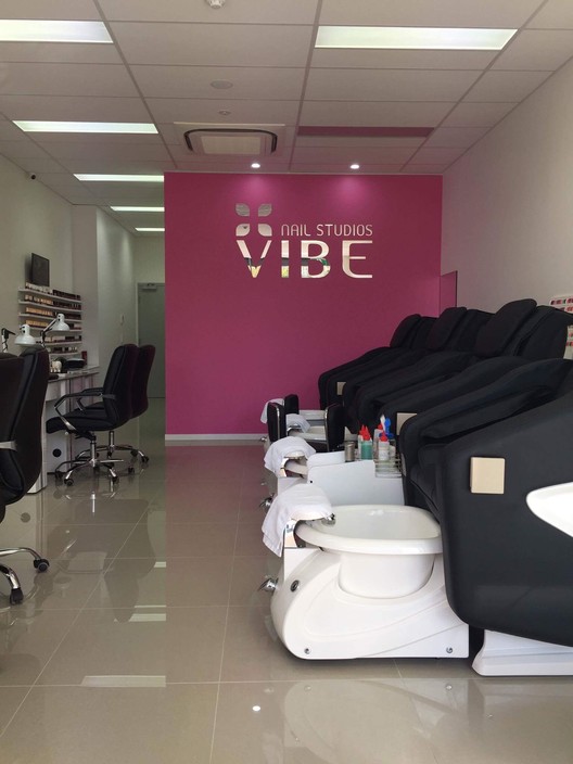 Vibe nail studios Pic 1