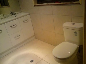 Walkers Wall & Floor Tiling Service Pic 3