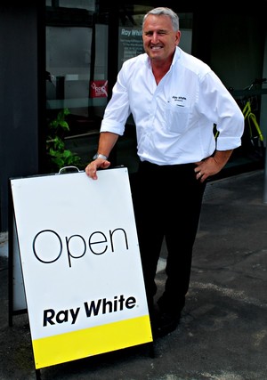 Ray White Pic 3