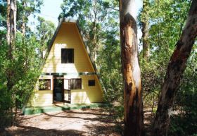 Green Leaves Cabin Pic 1 - Green Leaves Cabin Denmark Western Australia