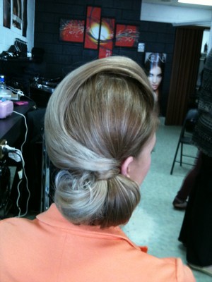 Glendas on downs Hair Studio Pic 2 - Classic up style to the side chignon