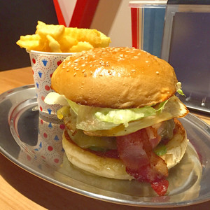 Huxtaburger Pic 3