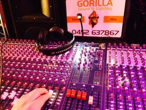 Gorilla Sound & Lighting Pic 5 - 32 Chanel Soundcraft Mixing Console