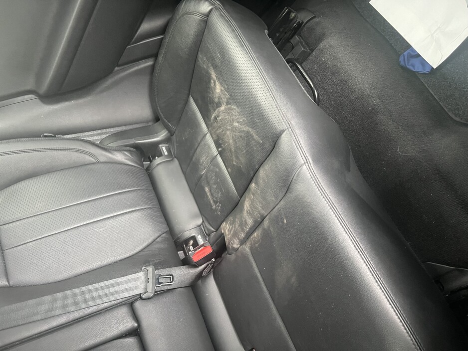 Sparkles Auto Care Pic 1 - Bad cleaning