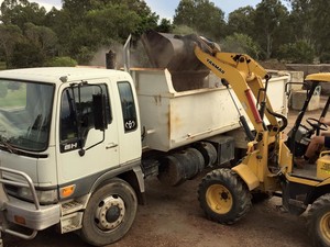 Fassifern Landscapers Pic 2 - Earthmoving and truck hire