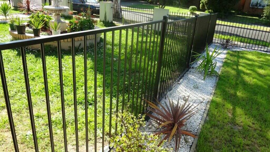E&A Probend in Dandenong, Melbourne, VIC, Fencing Construction TrueLocal