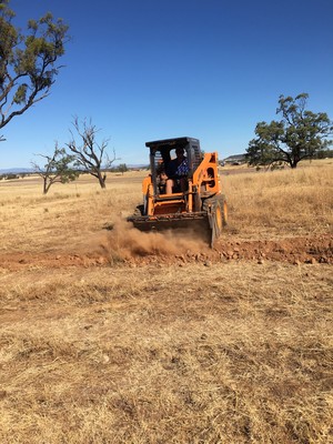 T J Priestley's Bobcat Services Pic 2