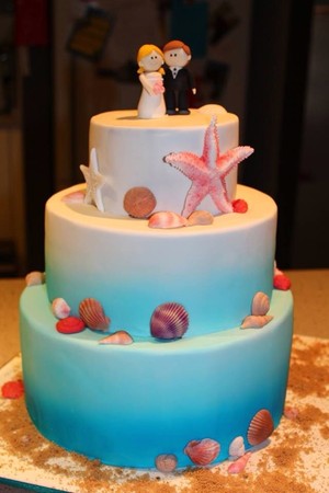 Kre8ive Cakes Pic 3