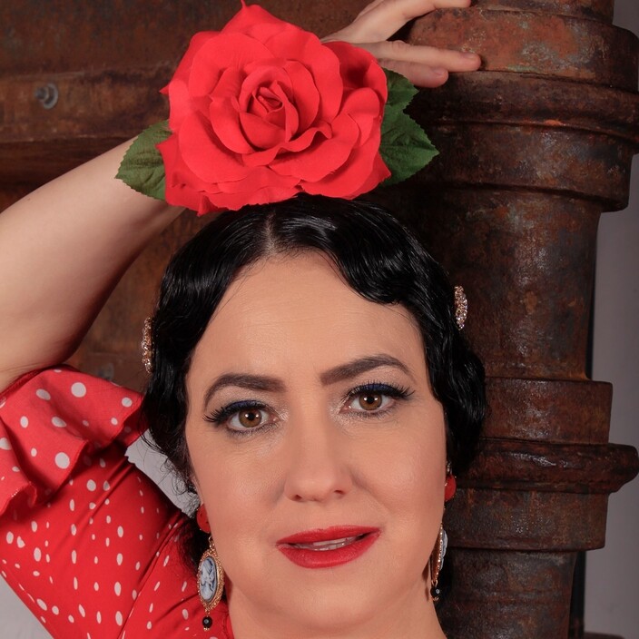 Newcastle Flamenco Dance Pic 1 - Experienced Spanish Teacher Deya Miranda Giner