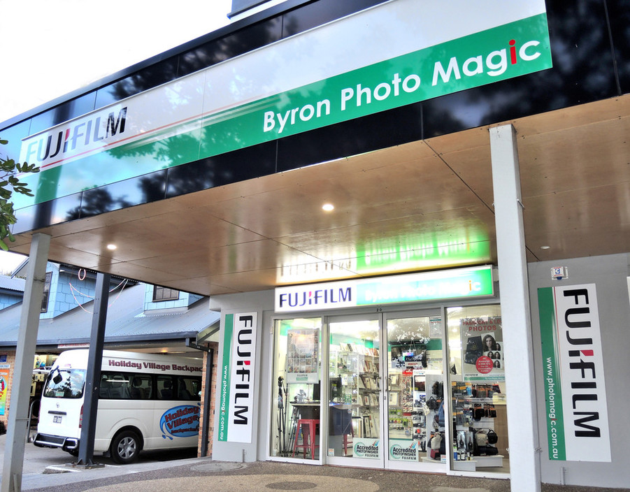 Byron Photo Magic Pic 1