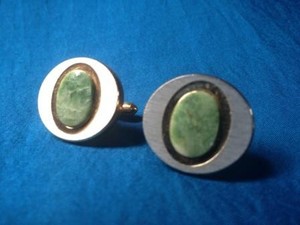 Retro Mamma Pic 3 - Vintage Cufflinks