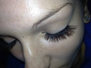 D'vine Lashes Pic 2