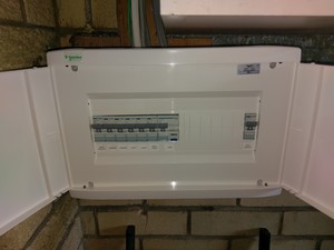 Phaseshift Solutions Pic 3 - New switchboard upgraded from old ceramic fuses