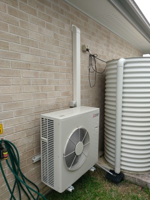 Phaseshift Solutions Pic 4 - Split System Air Conditioner Installation