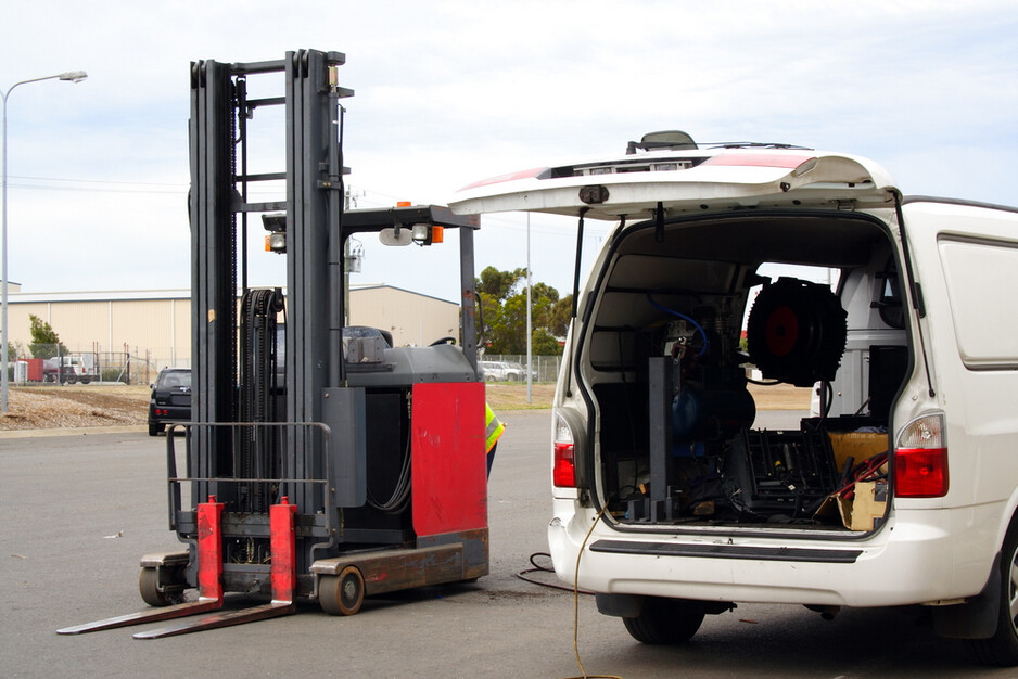 SMForklifts Pic 1 - Mobile services available